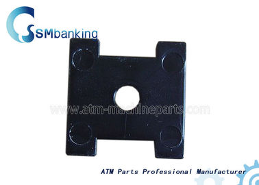 อะไหล่เครื่อง ATM NCR 5886 Presenter Plate Retainer พลาสติกสีดำ 445-0657077