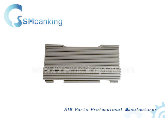 445-0591563 NCR Shutter Cassette Door ATM ชิ้นส่วนเครื่องจักร 4450591563