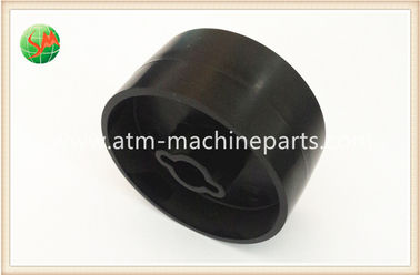 445-0719464-14-2 NCR ATM ส่วน Shaft Roller ลูกกลิ้ง NCR สีดำสำหรับ 66xx Presenter
