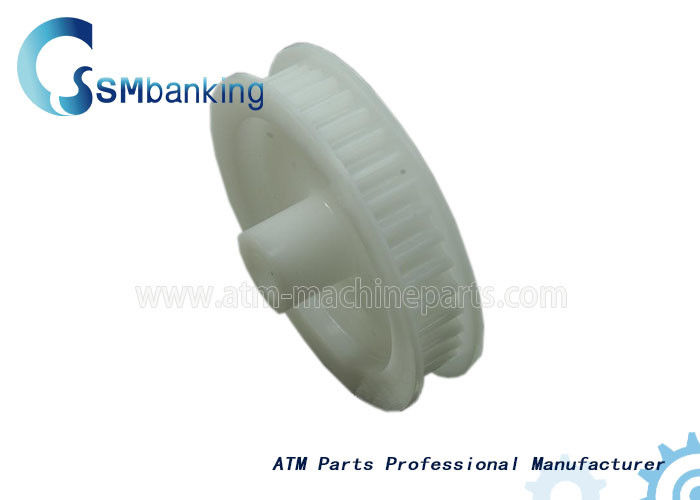 สีขาว NCR ATM อะไหล่ Presenter Motor Gear 445-0600705 4450600705 ใหม่ที่เป็นต้นฉบับ
